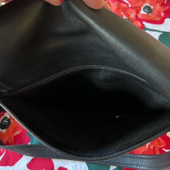 Vintage Coach Handbag - Picture 4 of 13